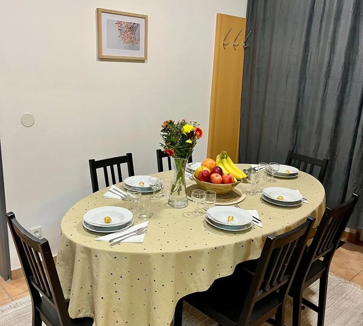 Spacious Apartment In Vienna Center